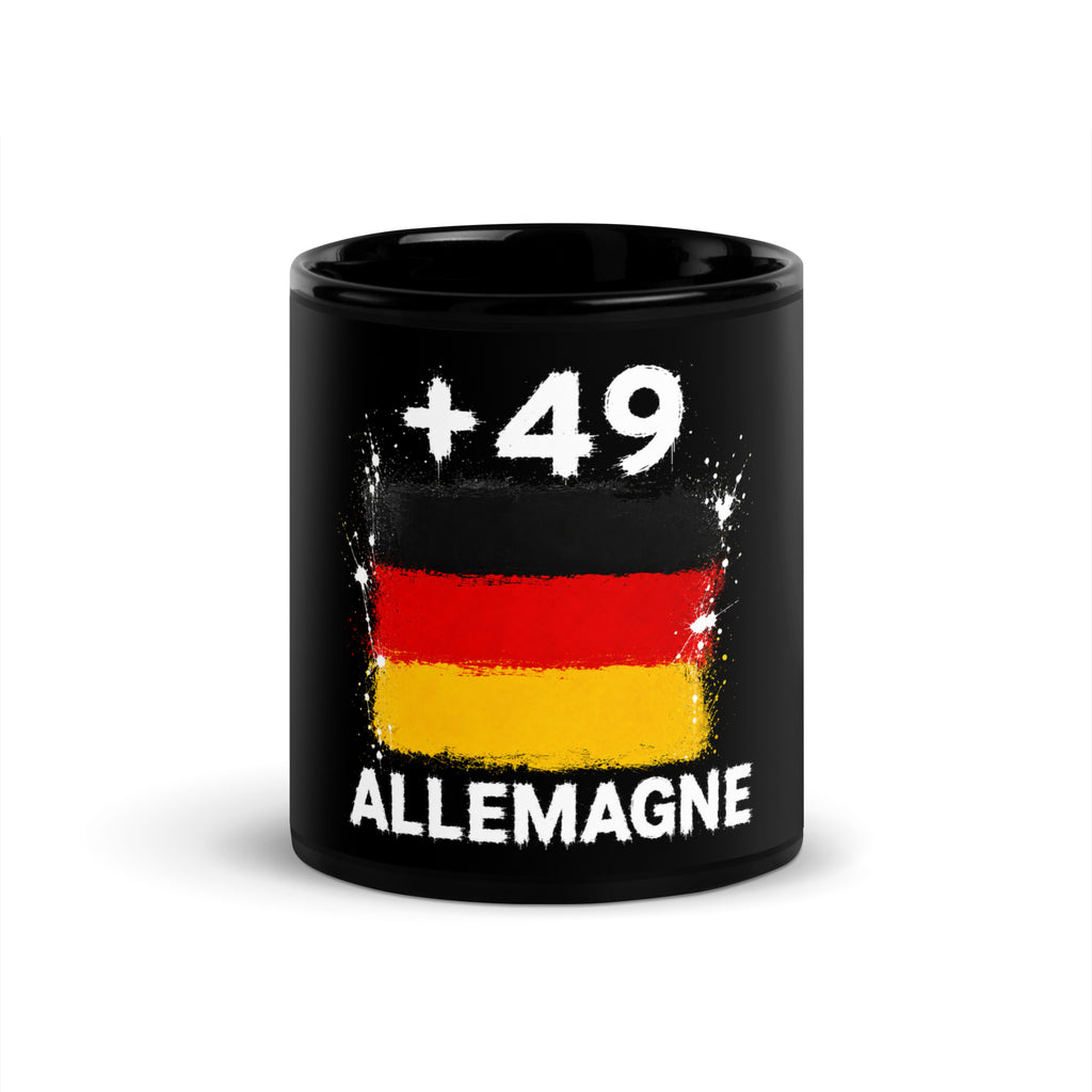 Mug Allemagne +49 noir vue de face, drapeau de l'Allemagne et indicatif +49