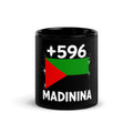 Mug Martinique +596 noir vue de face, drapeau martiniquais et indicatif +596