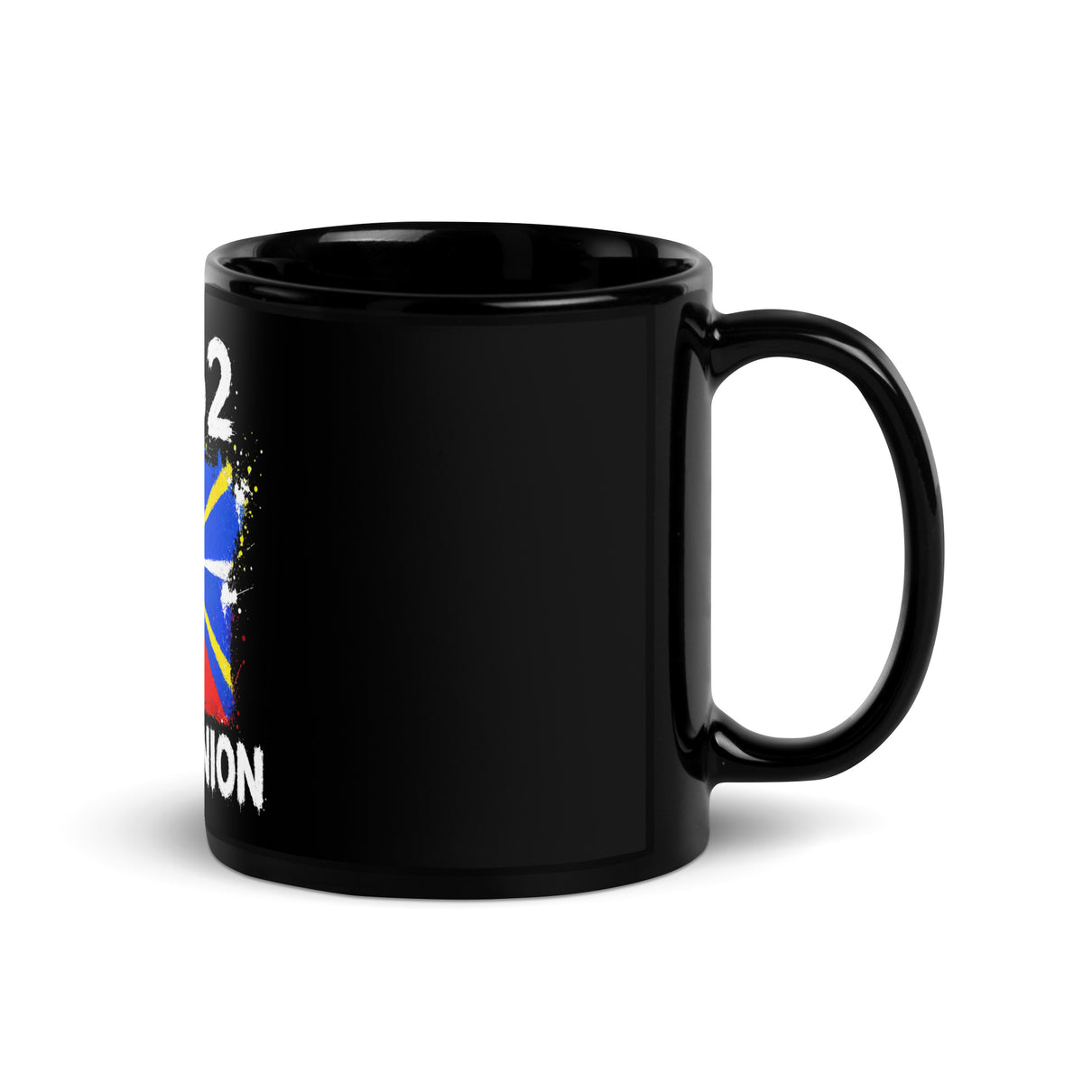 Mug La Réunion +262 - Noir avec drapeau floqué effet éclaboussure de peinture - vue anse à droite - Indicatif Fier (11 oz)
