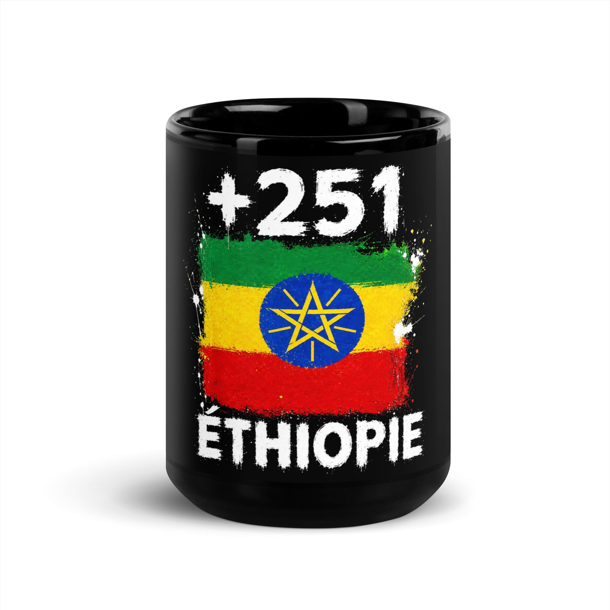 Mug Éthiopie +251 - Noir avec drapeau floqué effet éclaboussure de peinture - vue de face - Indicatif Fier (15 oz)