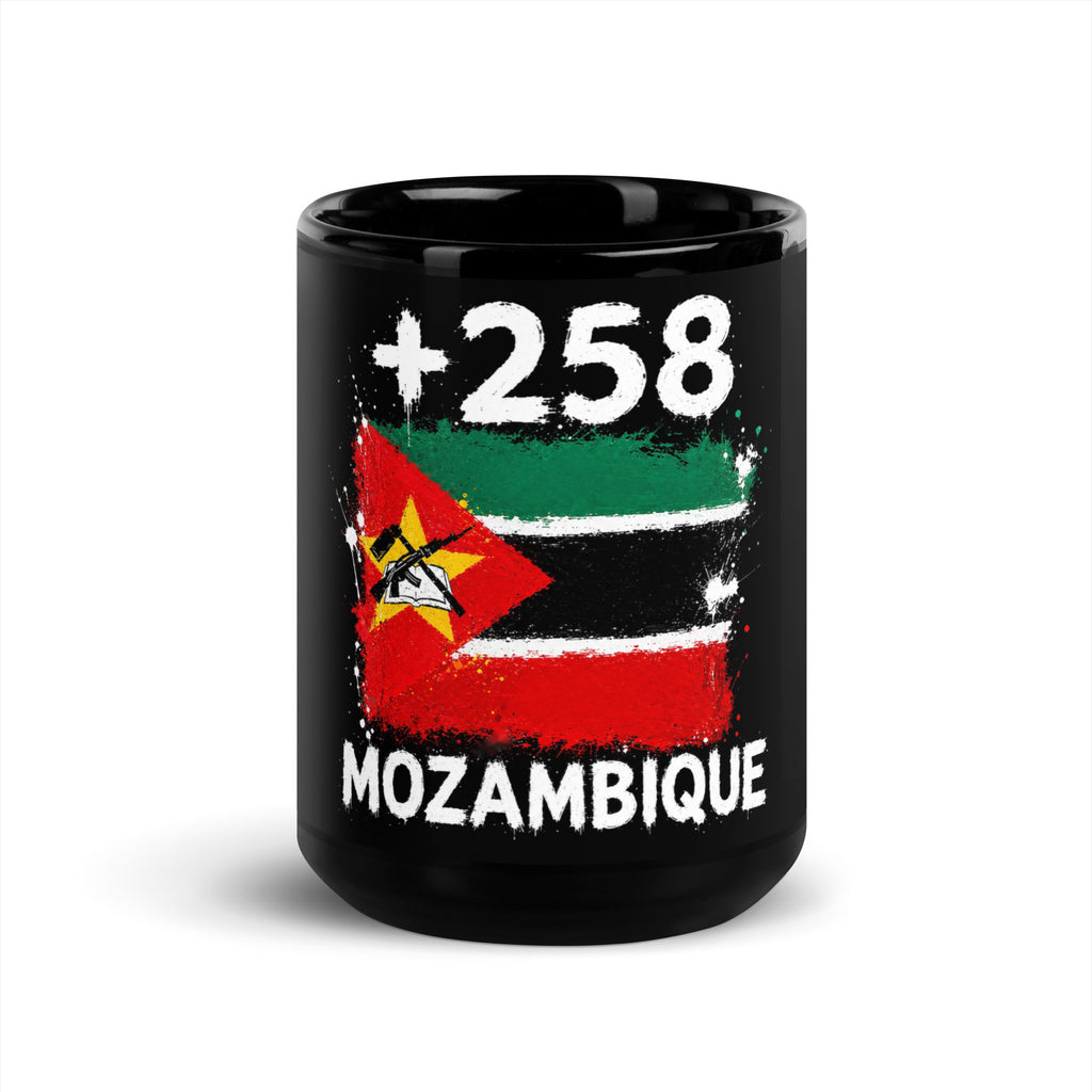 Mug Mozambique +258 - Noir avec drapeau floqué effet éclaboussure de peinture - vue de face - Indicatif Fier (15 oz)