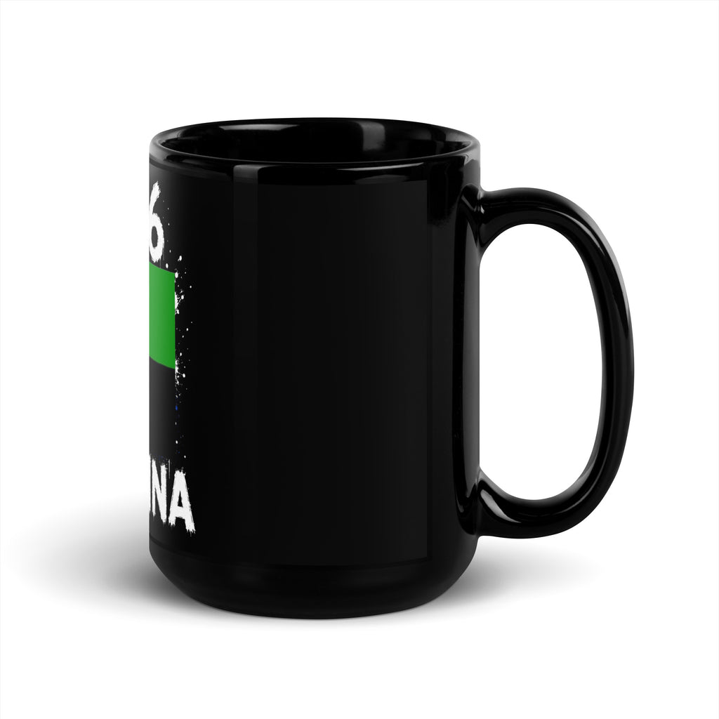 Mug Martinique +596 - Noir avec drapeau floqué effet éclaboussure de peinture - vue anse à droite - Indicatif Fier