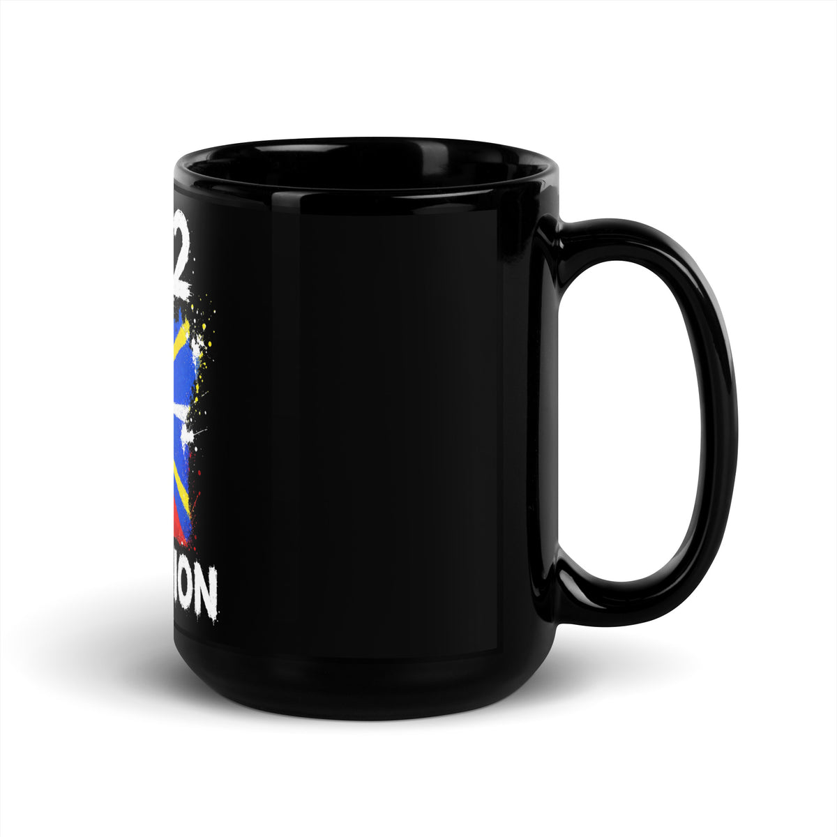 Mug La Réunion +262 - Noir avec drapeau floqué effet éclaboussure de peinture - vue anse à droite - Indicatif Fier (15 oz)