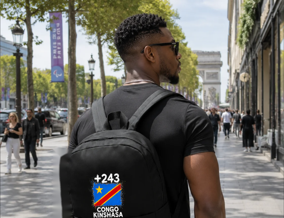 Sac à Dos RDC +243 - Noir avec drapeau floqué effet éclaboussure de peinture - vue de face - Indicatif Fier