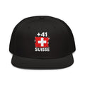 Snapback Suisse +41 - Noir vue de face, design drapeau suisse imprimé