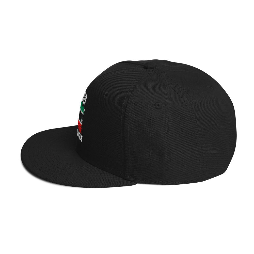 Snapback Mozambique +258 - Noir avec drapeau brodé - vue de profil gauche - Indicatif Fier